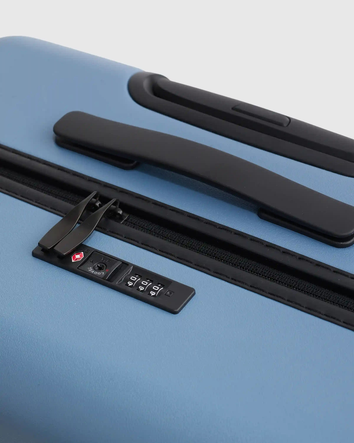 Carry-On & Large Check-In Suitcase Set