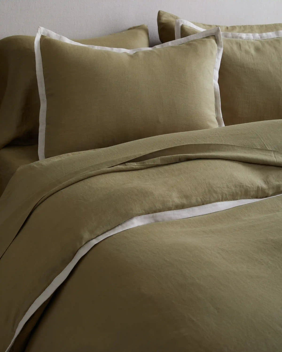 European Linen Contrast Flange Duvet Cover Set