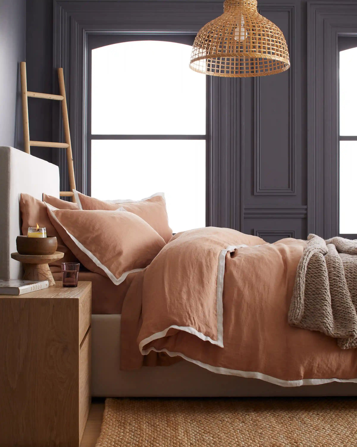 European Linen Contrast Flange Duvet Cover