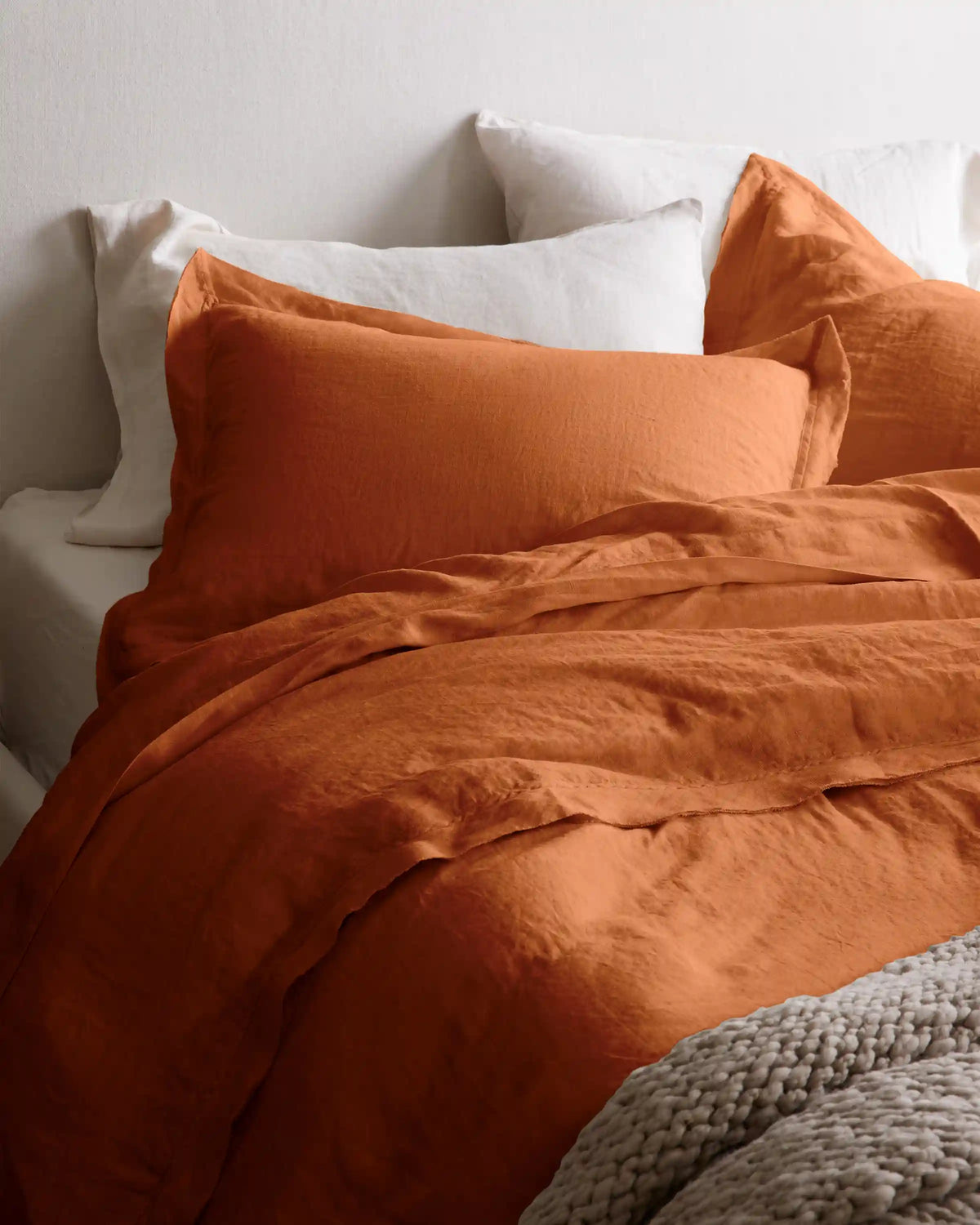 European Linen Double Flange Deluxe Bedding Bundle