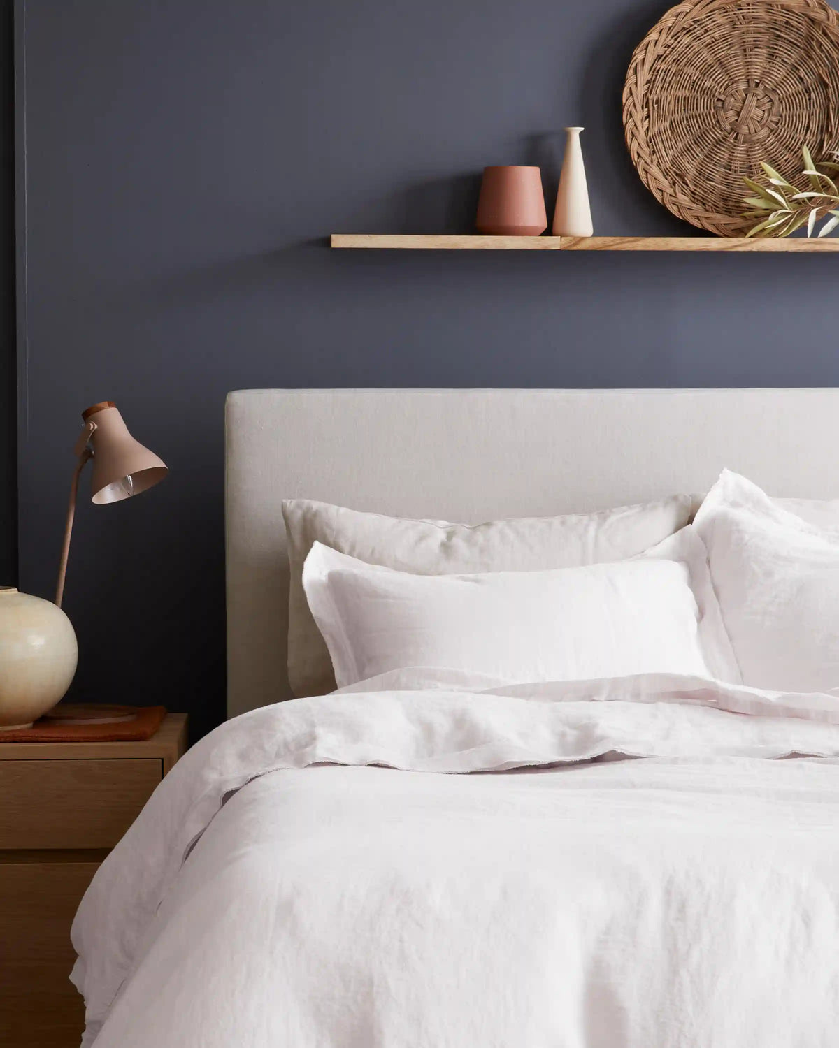 European Linen Double Flange Deluxe Bedding Bundle