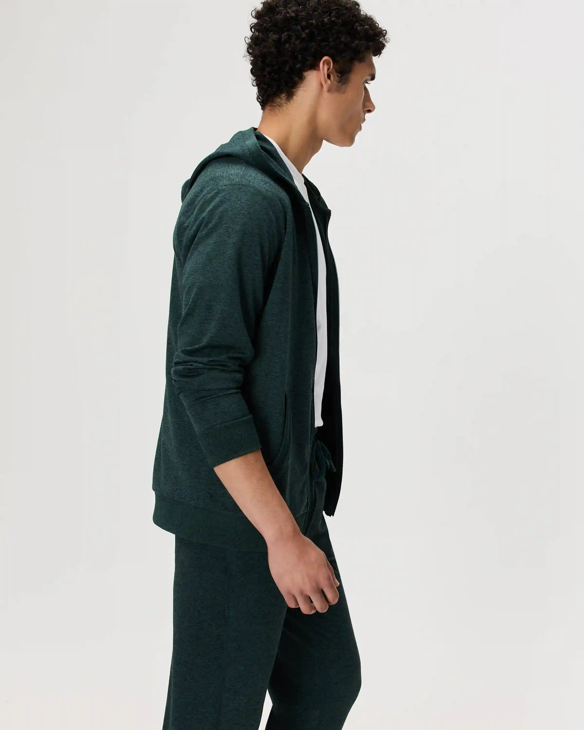 Flowknit Performance Full-Zip Chest Pocket Hoodie