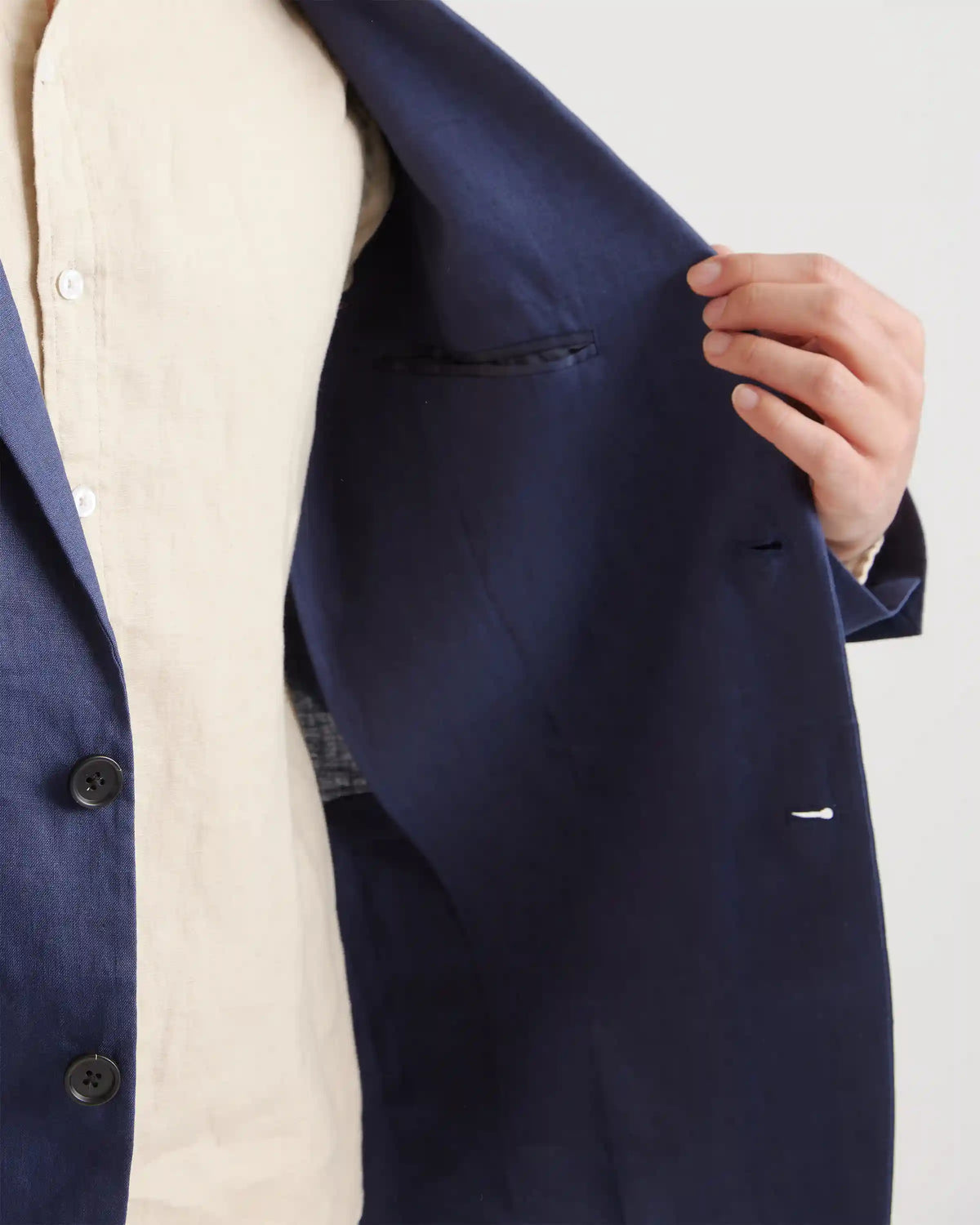 100% European Linen Blazer