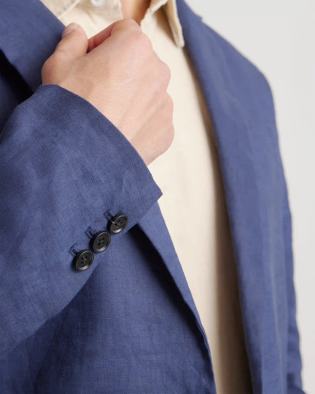 100% European Linen Blazer