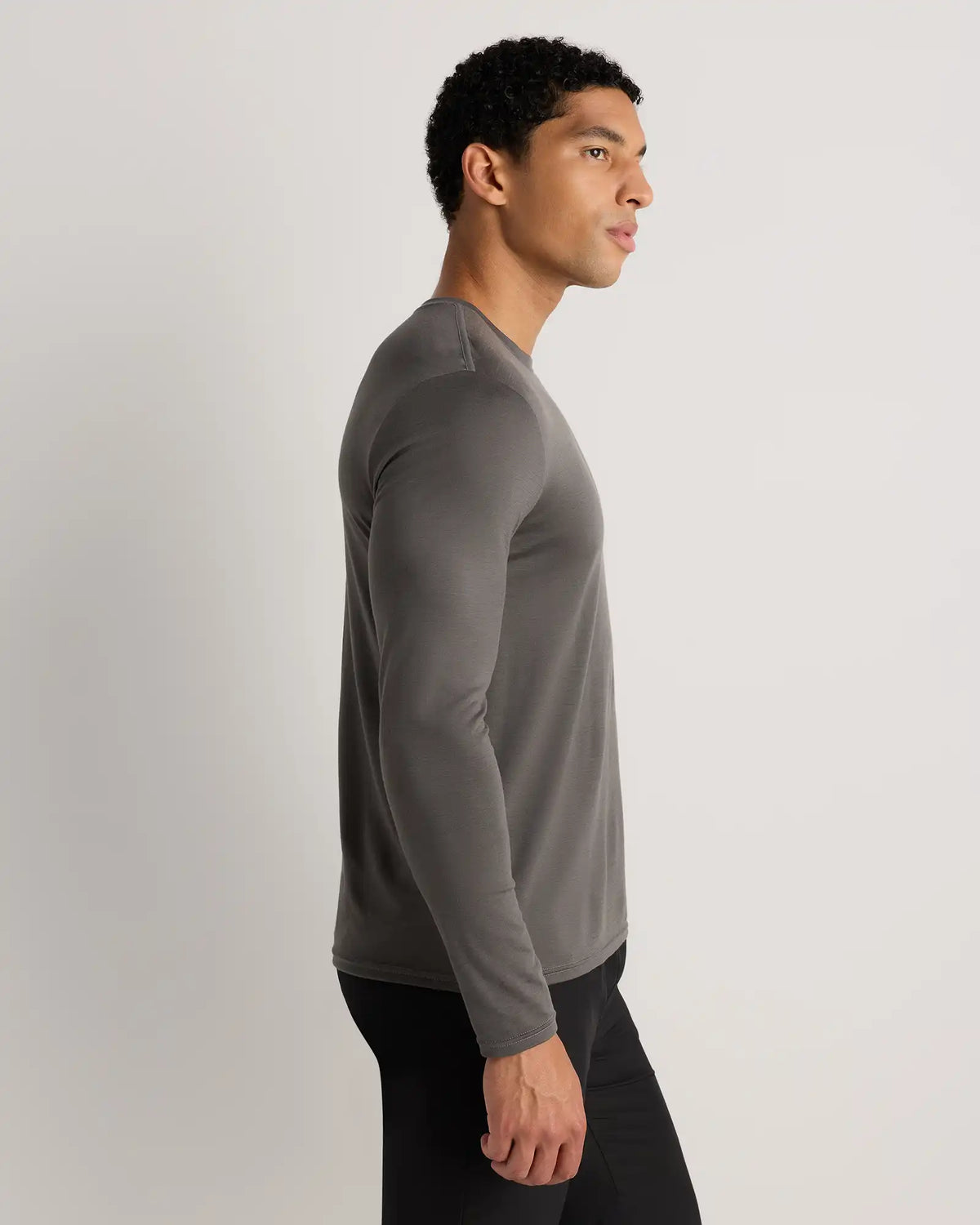 100% Merino Wool All-Season Long Sleeve Base Layer Tee