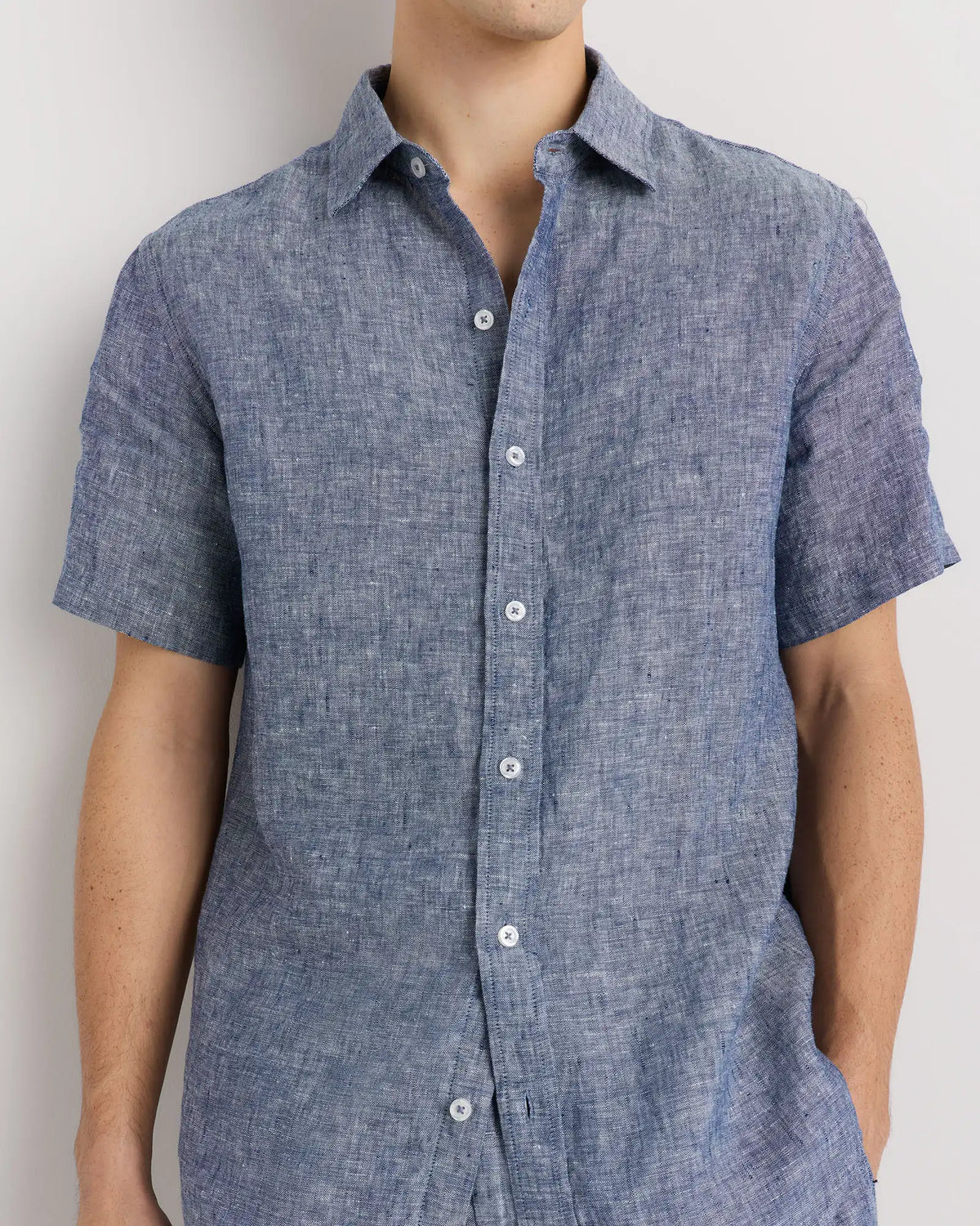 100% European Linen Relaxed Short Sleeve Shirt