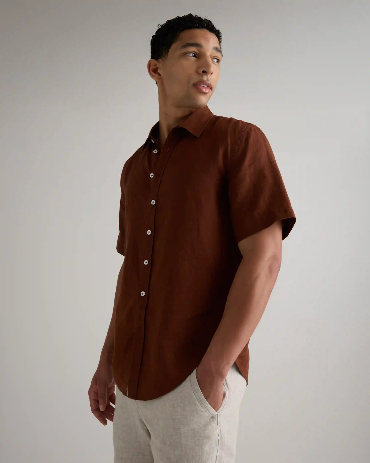 100% European Linen Relaxed Short Sleeve Shirt