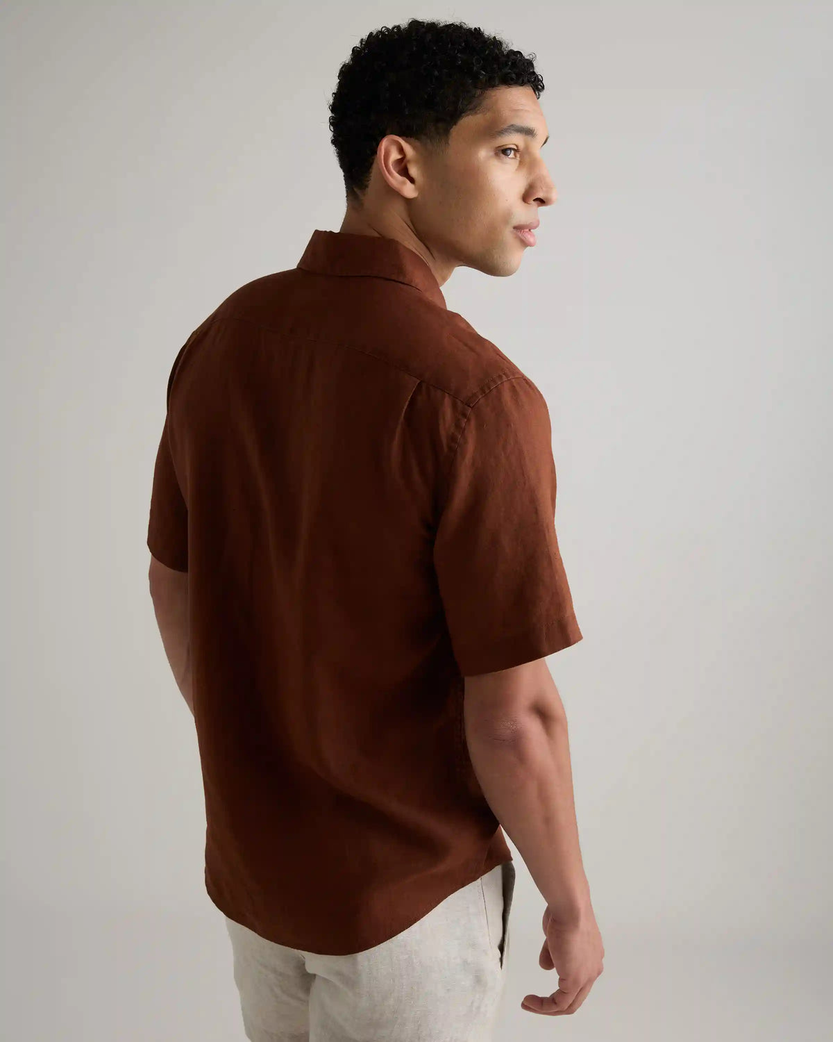 100% European Linen Relaxed Short Sleeve Shirt