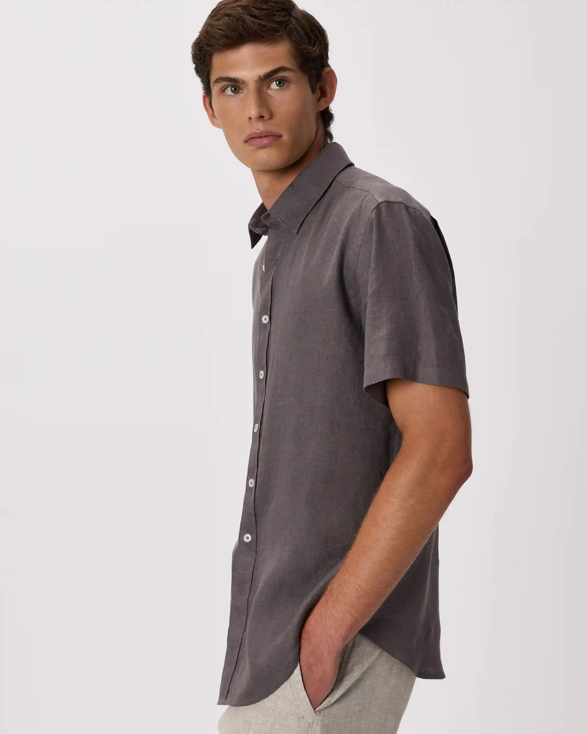 100% European Linen Relaxed Short Sleeve Shirt