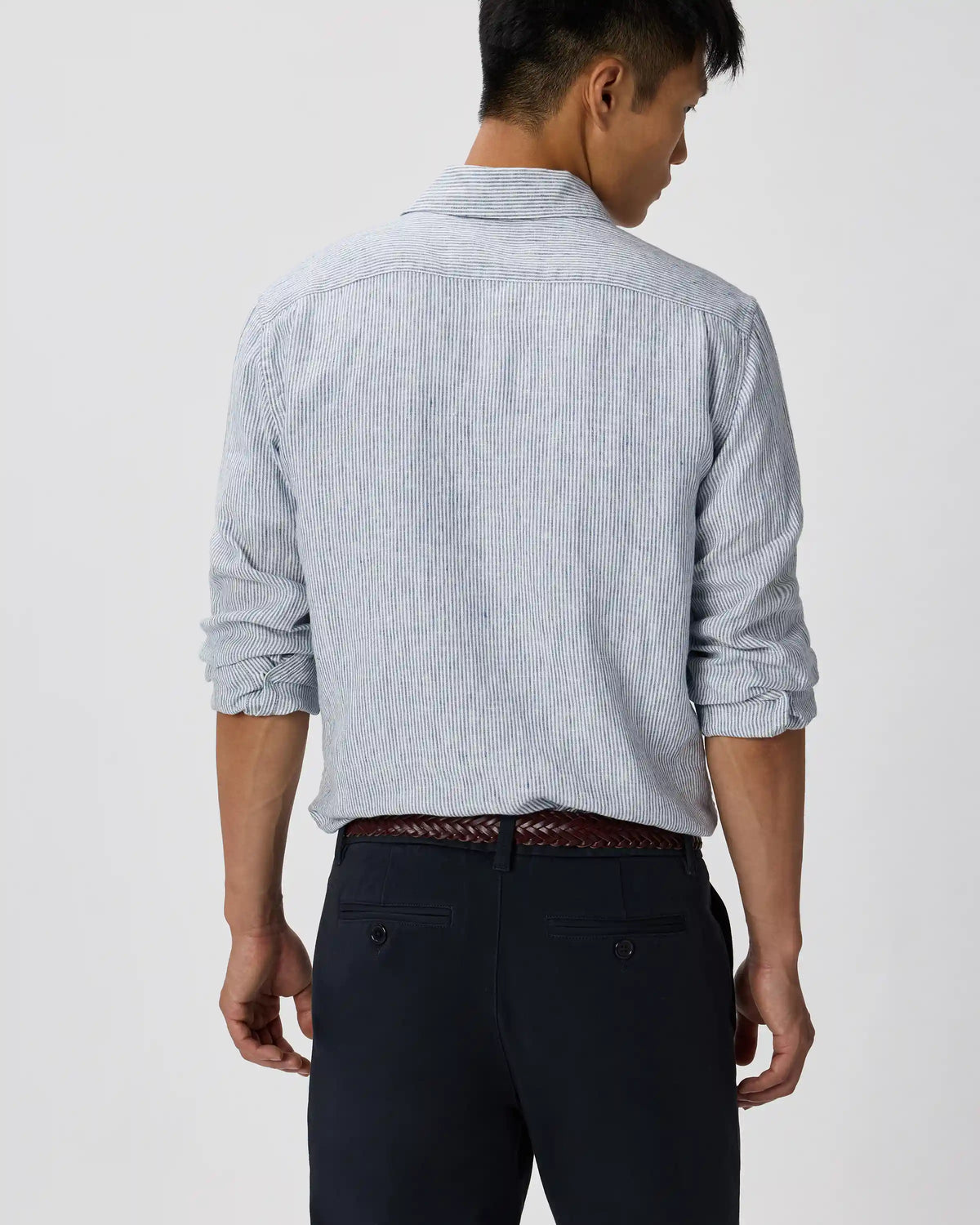 100% European Linen Relaxed Long Sleeve Pocket Shirt