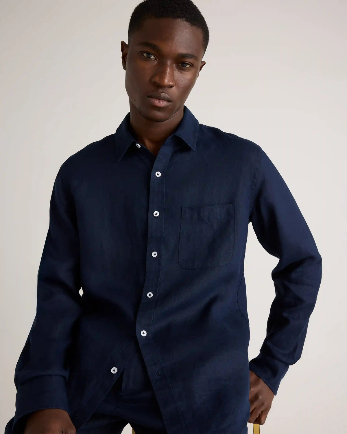 100% European Linen Relaxed Long Sleeve Pocket Shirt