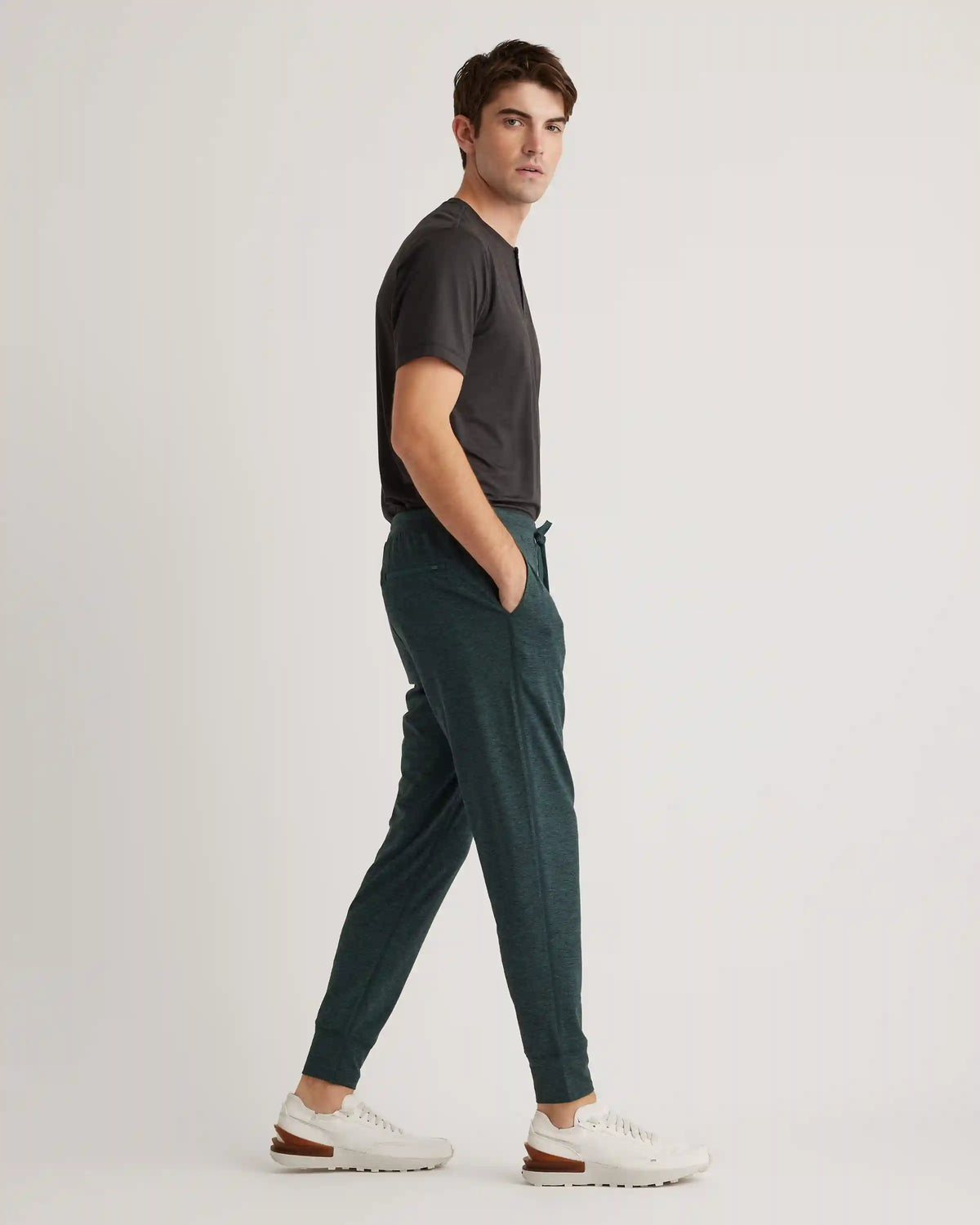Flowknit Performance Joggers
