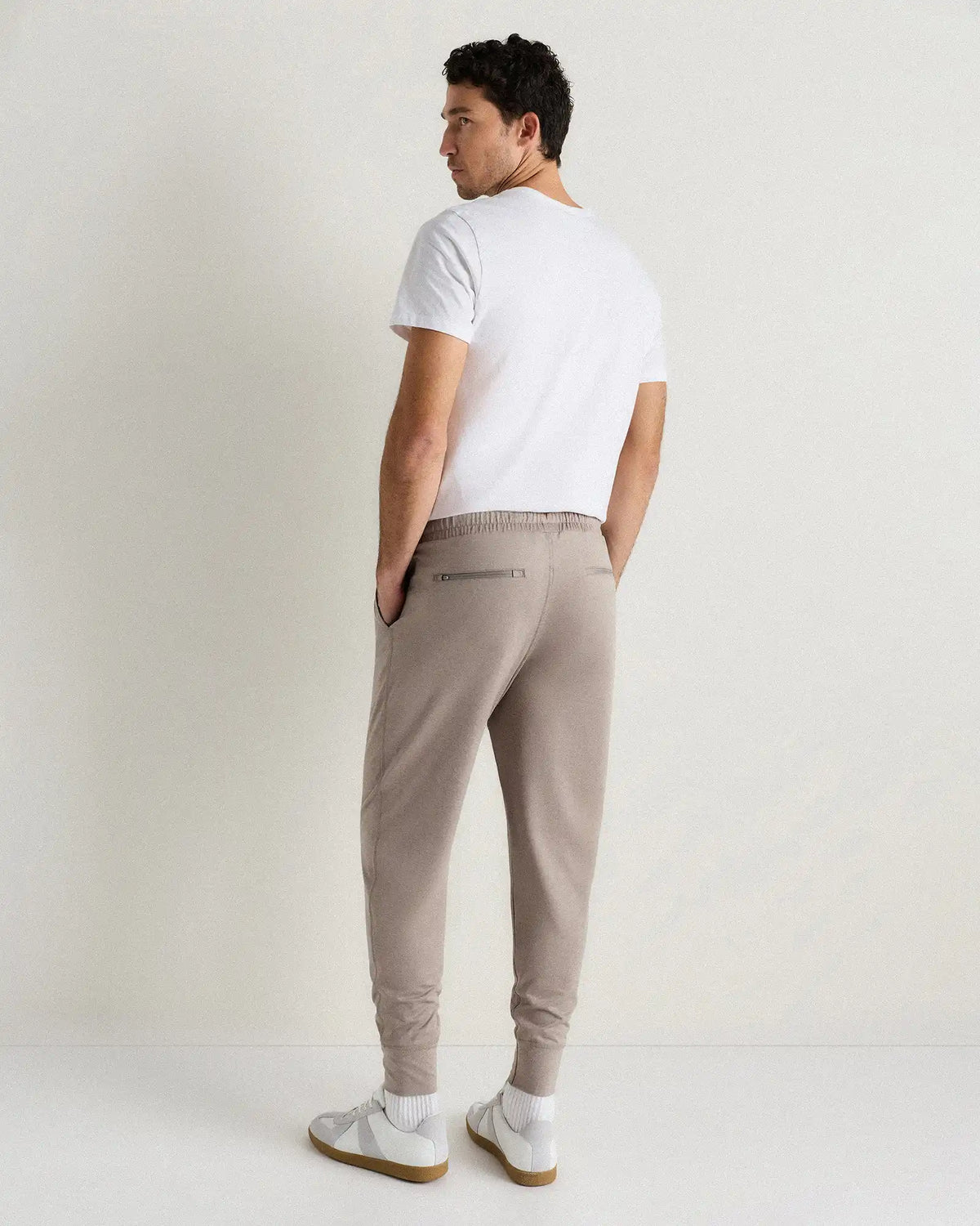 Flowknit Performance Joggers