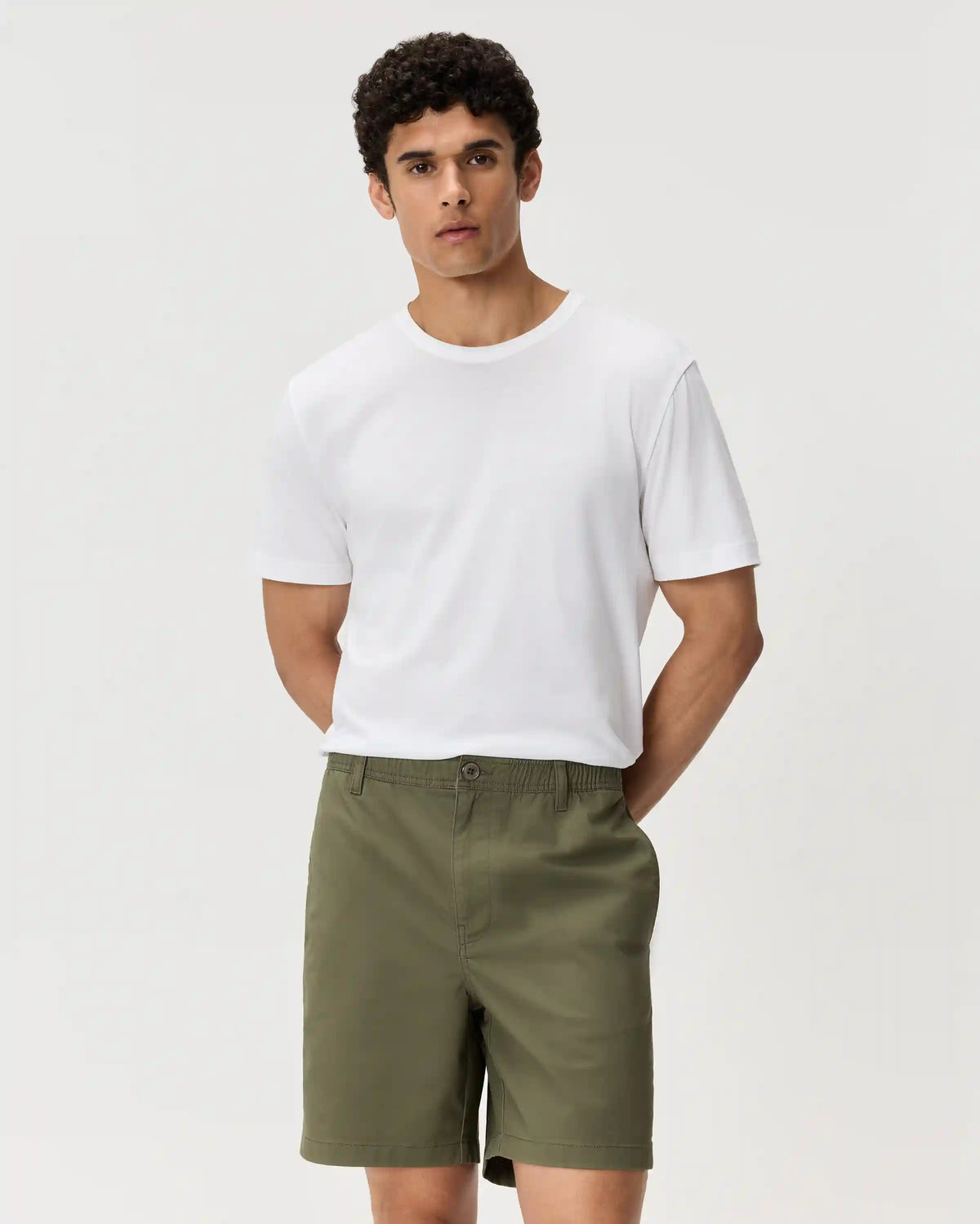 Organic Stretch Cotton Pull On Chino Shorts - 7"