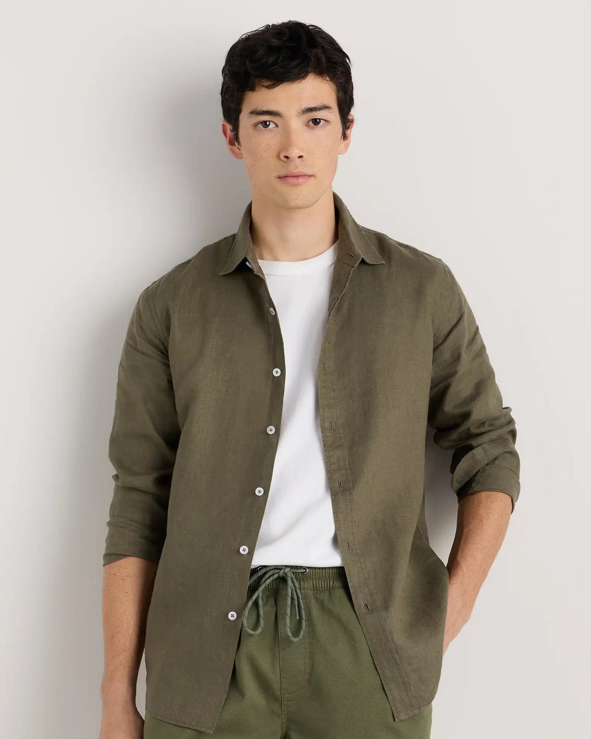 100% European Linen Relaxed Long Sleeve Shirt
