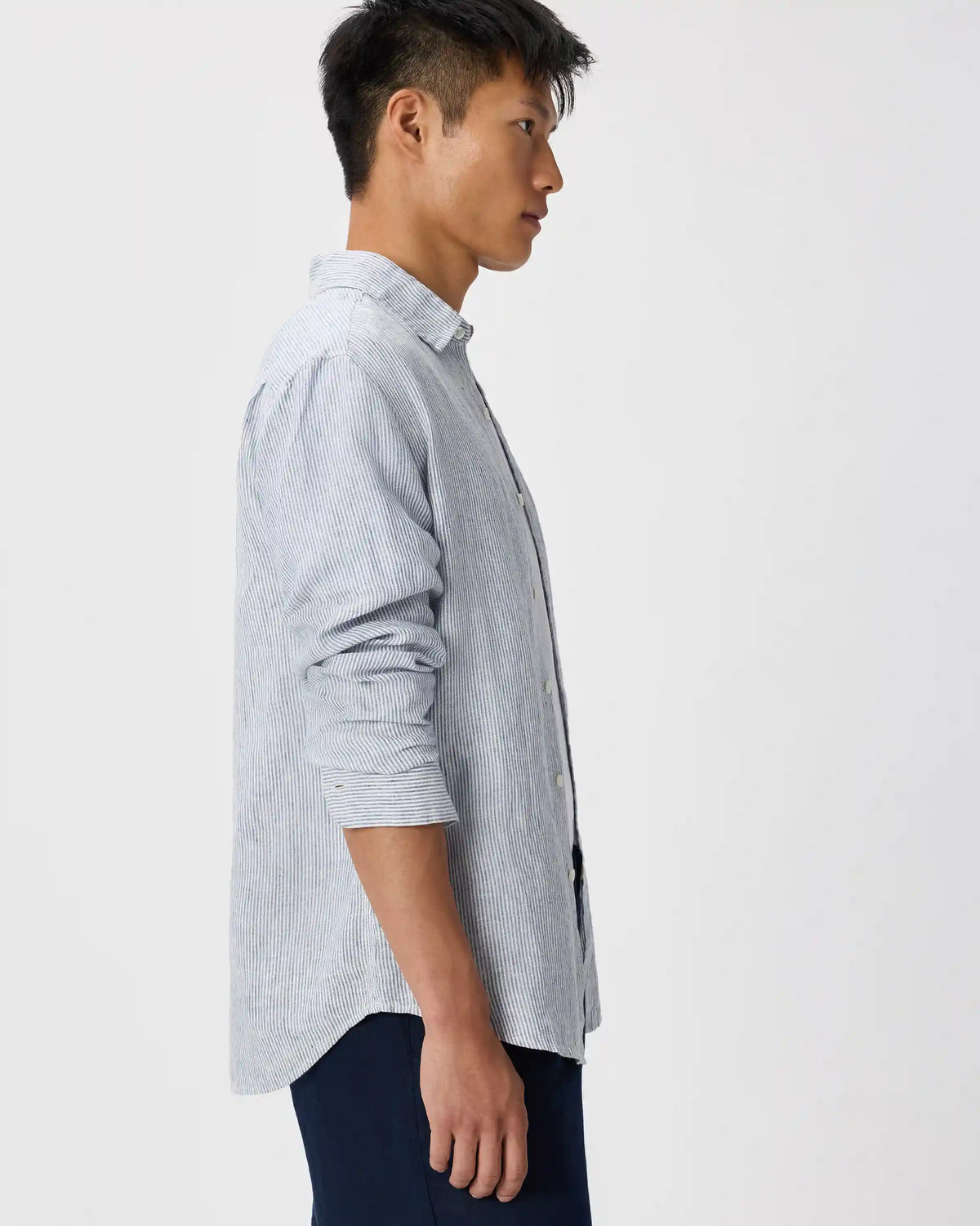 100% European Linen Relaxed Long Sleeve Shirt