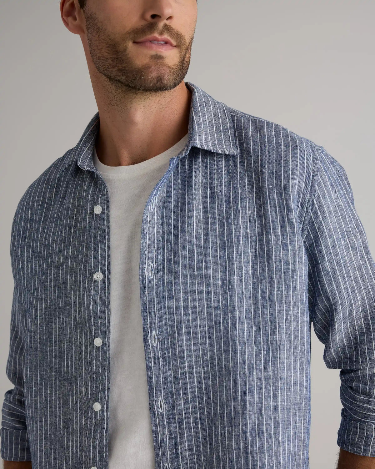 100% European Linen Relaxed Long Sleeve Shirt