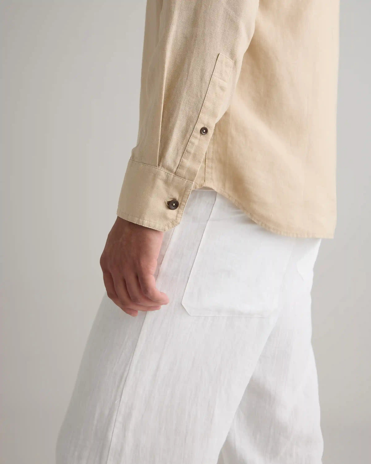 100% European Linen Utility Shirt