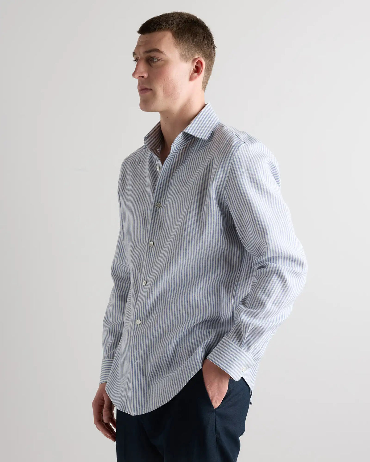 100% European Linen Wrinkle-Resistant Dress Shirt