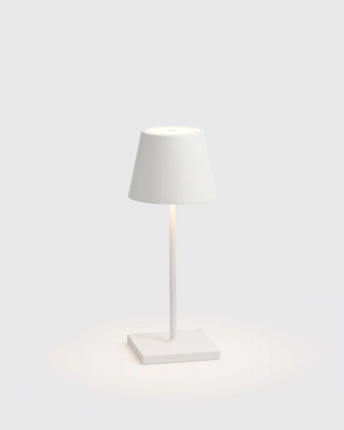Poldina Pro Rechargeable Table Lamp by Zafferano