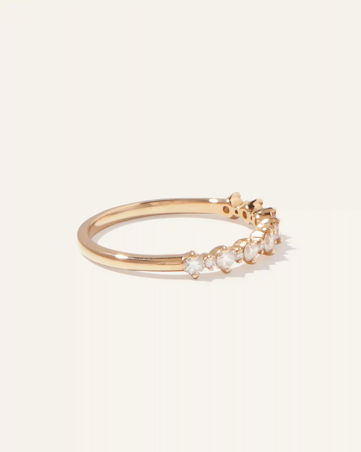 14K Gold Lab Grown Diamond Alternating Round Band