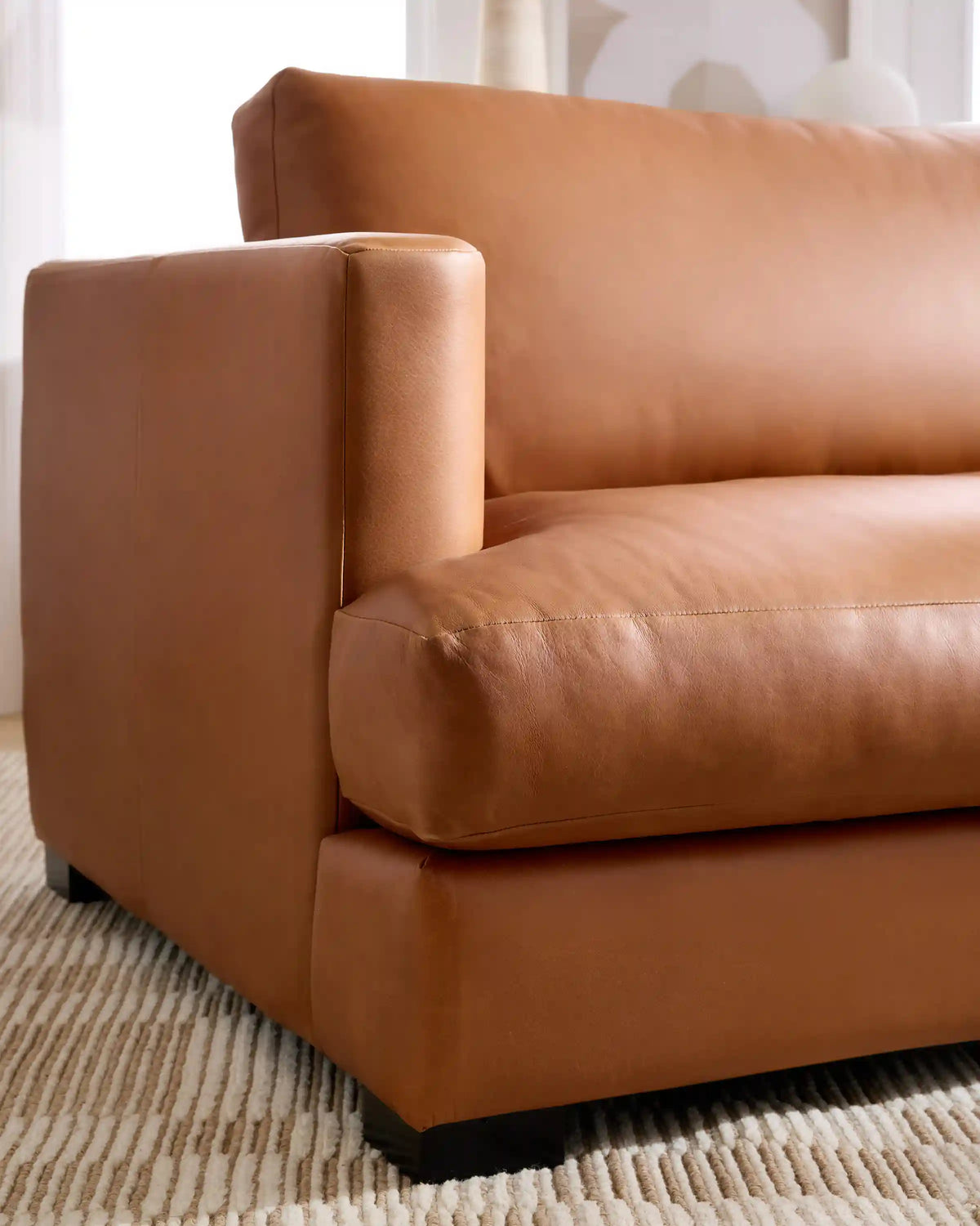 Sierra Curved Arm L Sectional in Leather