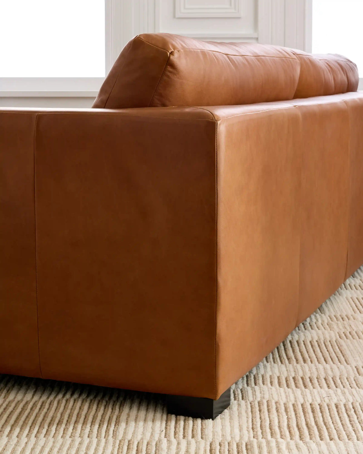Sierra Curved Arm Chaise Sectional in Leather