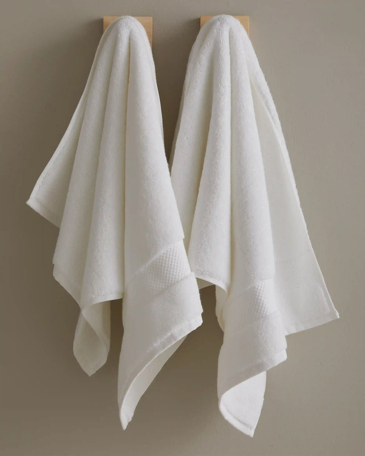 Turkish Ultra Plush Hand Towel (Set of 2)