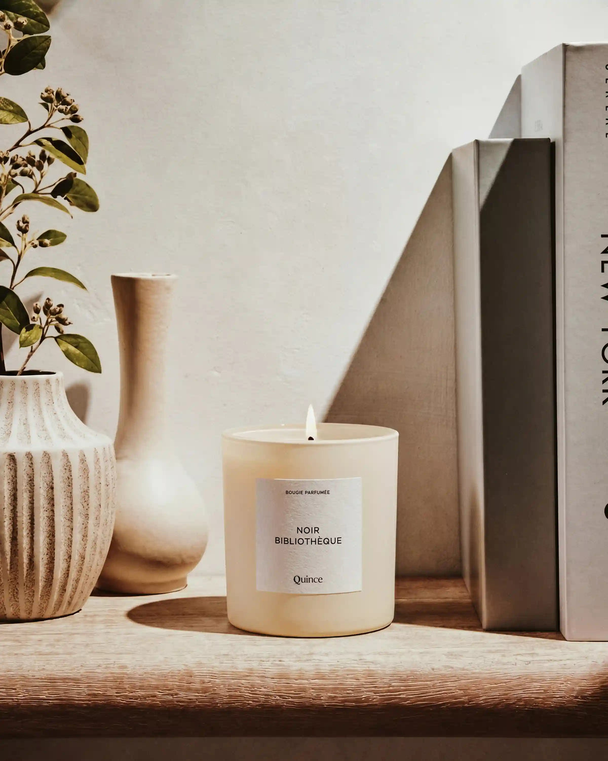 Noir Bibliothèque Candle