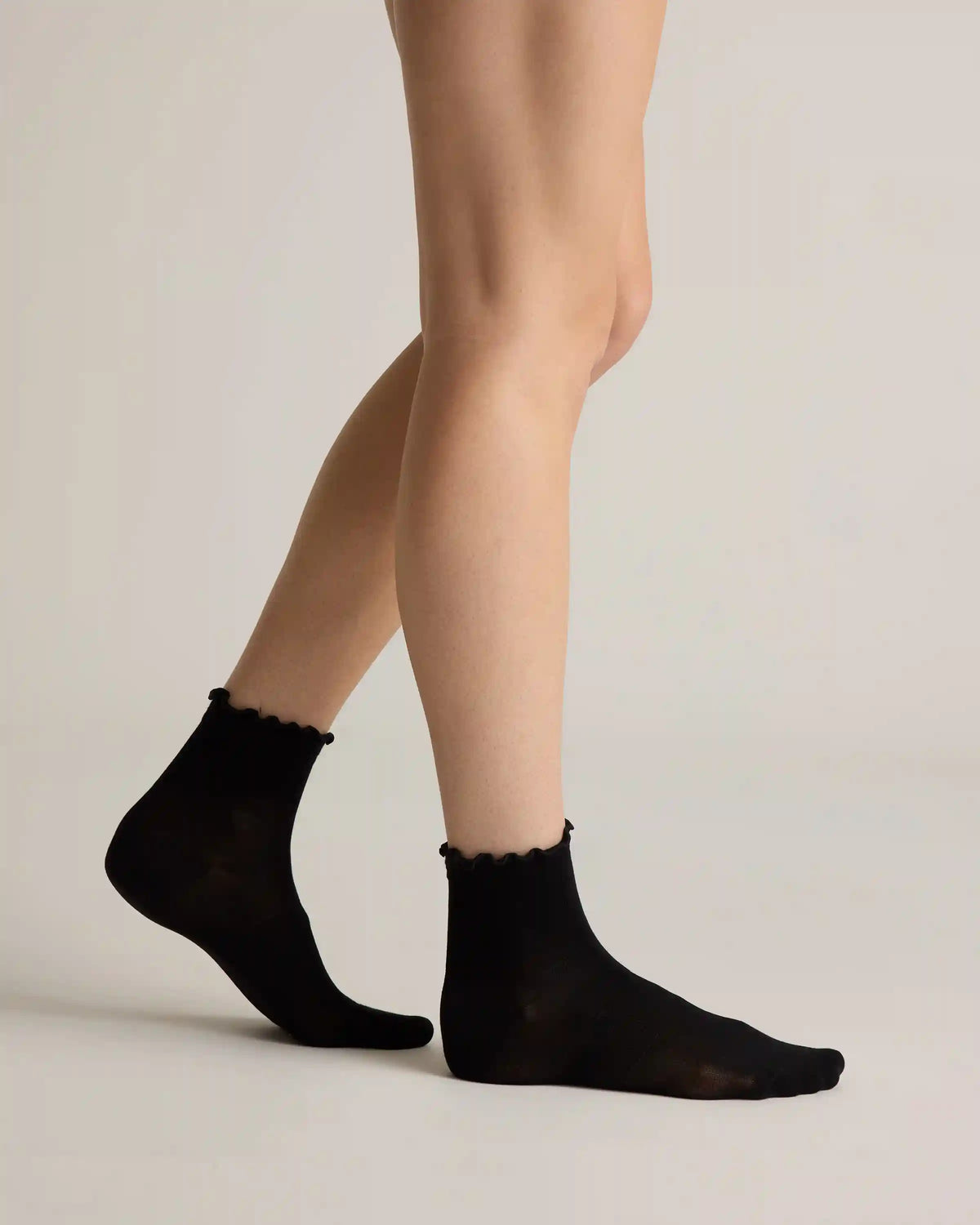 Everyday Lightweight Cotton Ruffle Quarter Crew Sock (4-pack)