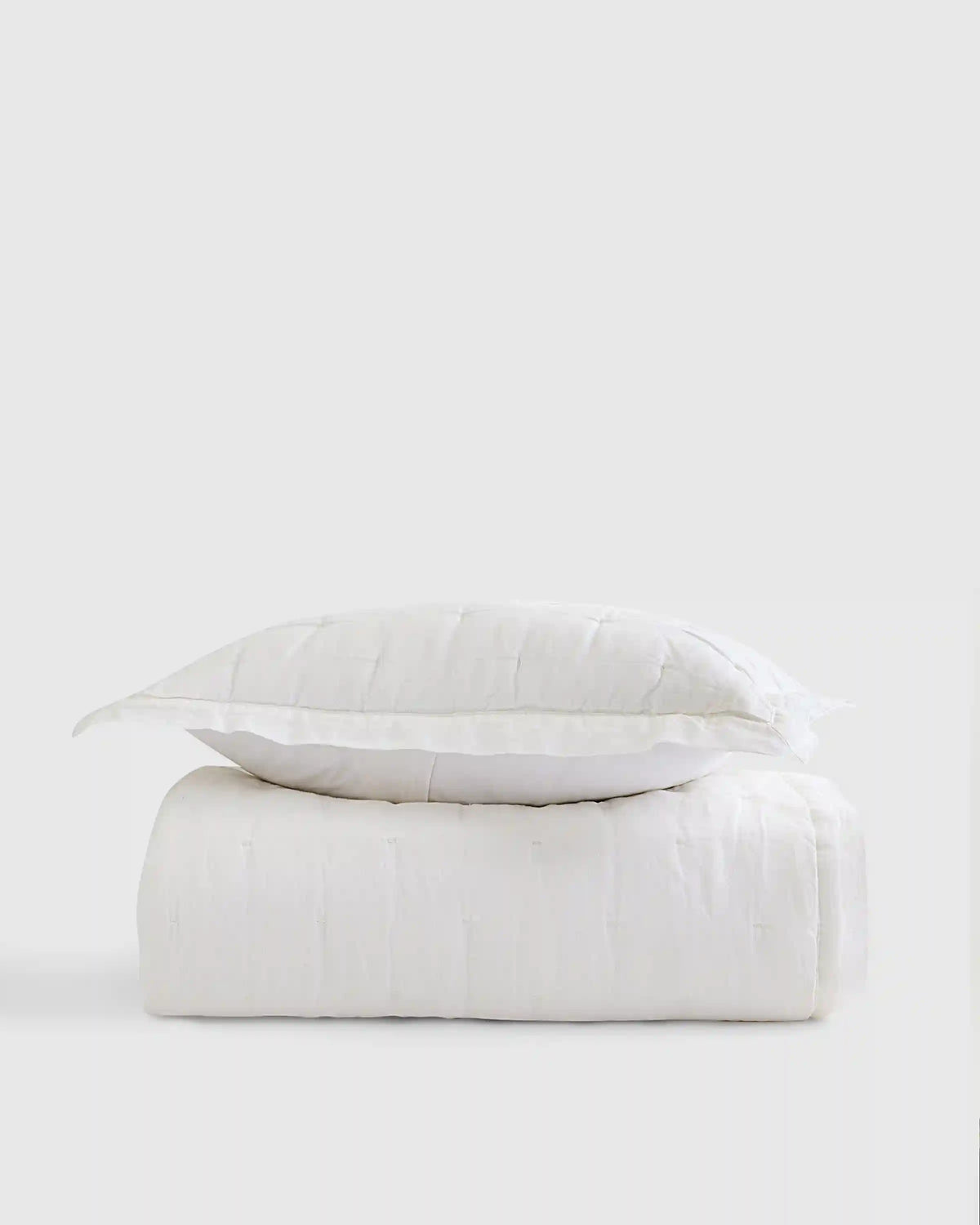 European Linen Toddler Dream Quilt & Sham Set