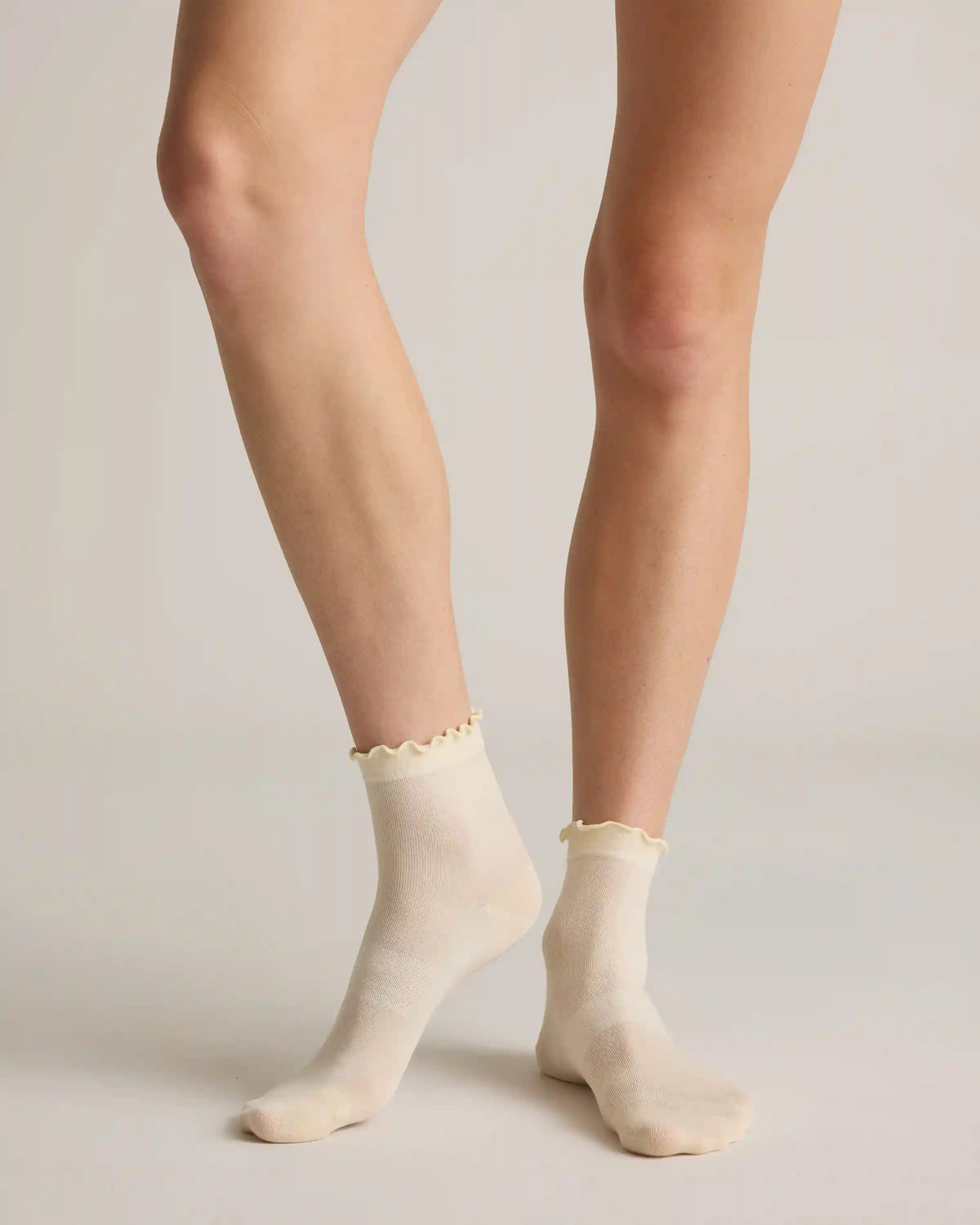Everyday Lightweight Cotton Ruffle Quarter Crew Sock (4-pack)
