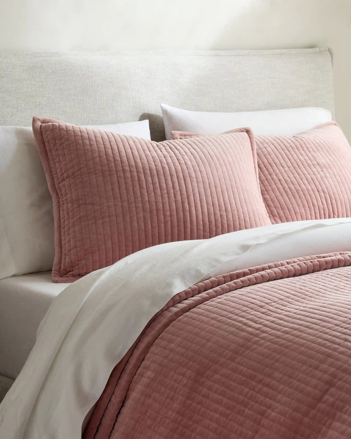 Cotton Velvet Vertical Channel Quilt Set
