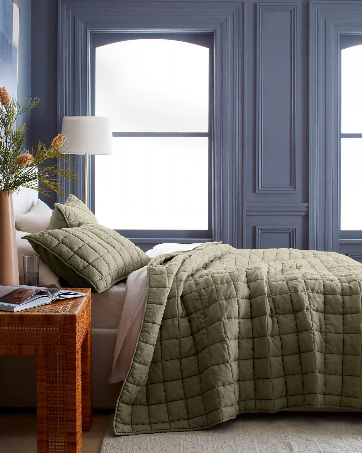 European Linen Box Quilt Set