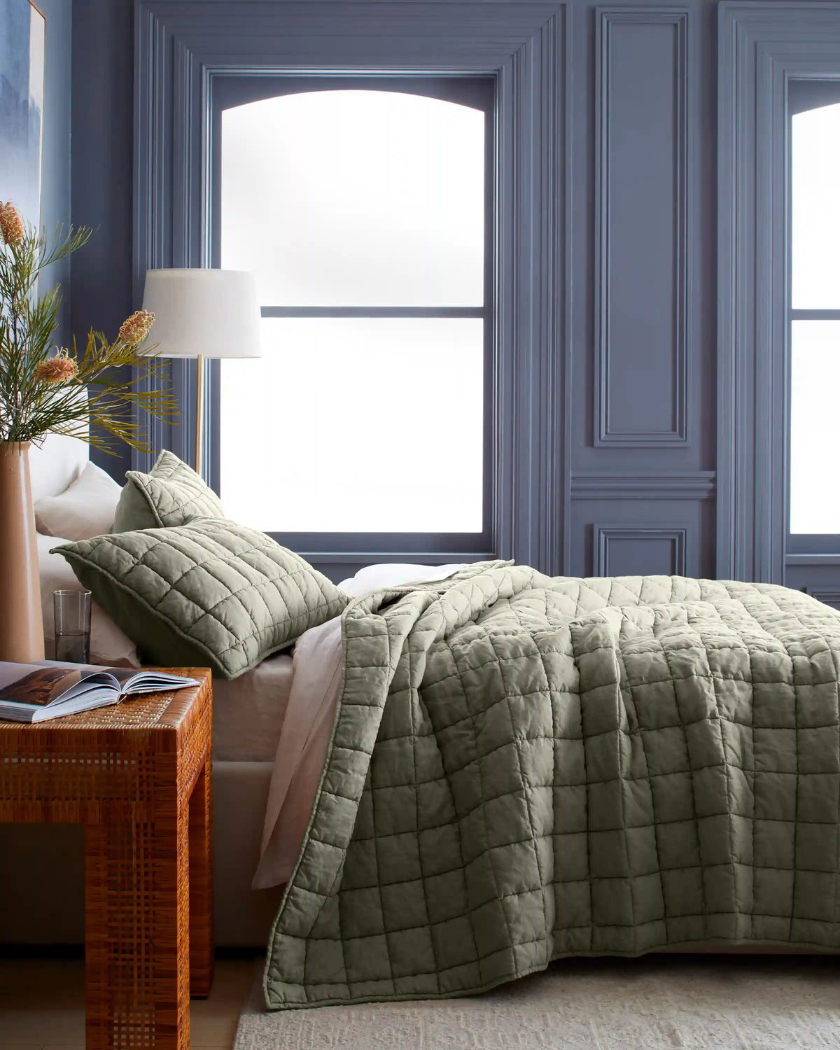 European Linen Box Quilt Set