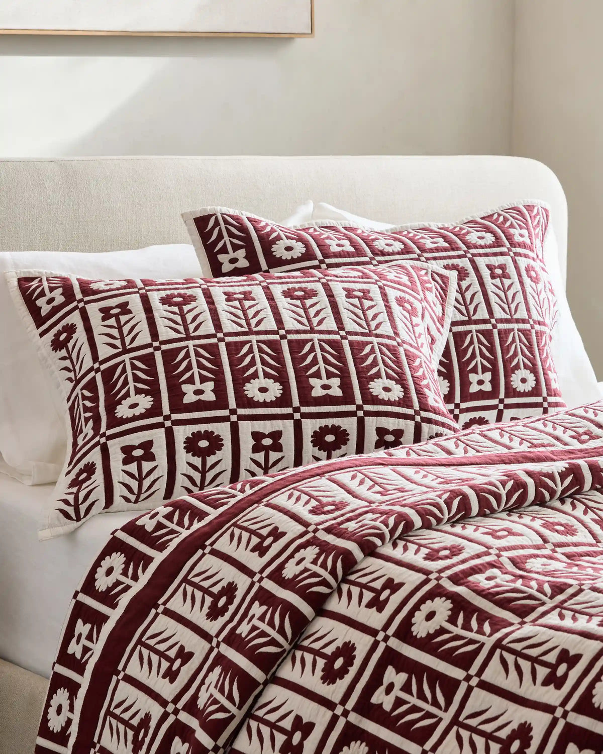 Organic Cotton Jacquard Floral Coverlet Set