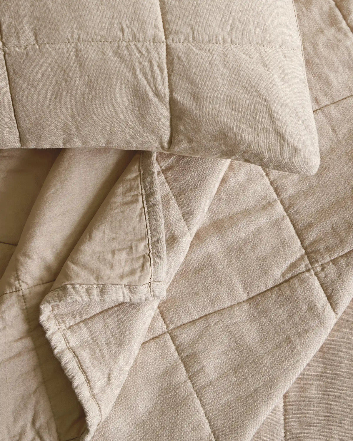 Lightweight European Linen Box Quilt