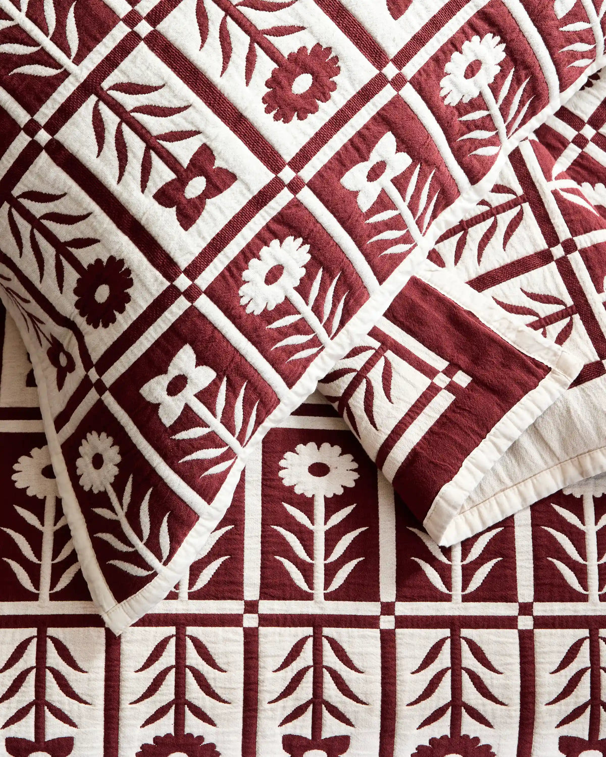 Organic Cotton Jacquard Floral Coverlet Set