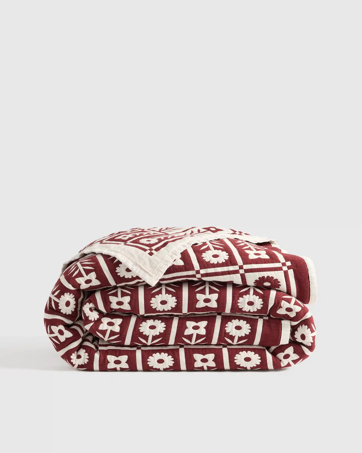 Organic Cotton Jacquard Floral Coverlet