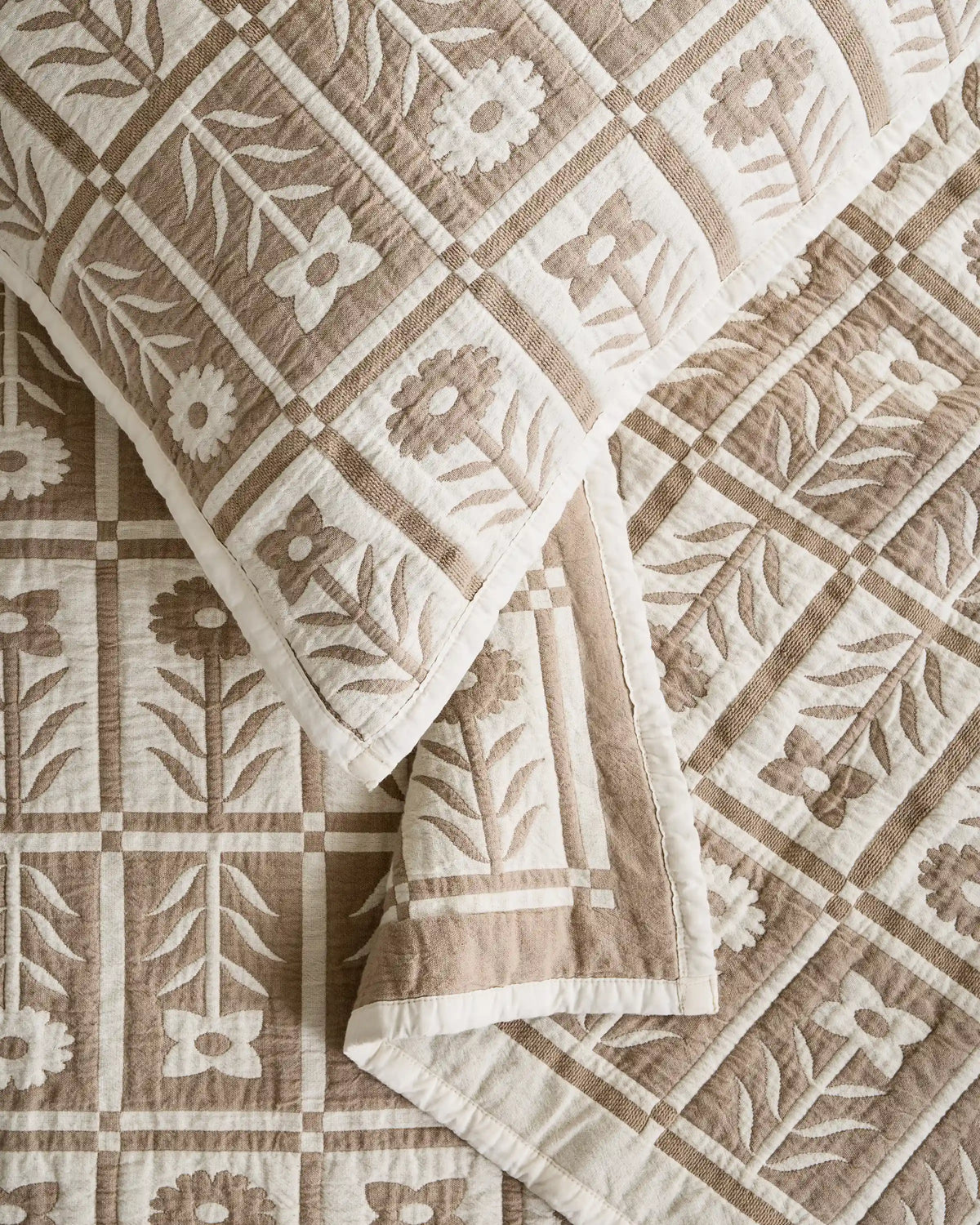 Organic Cotton Jacquard Floral Sham Set
