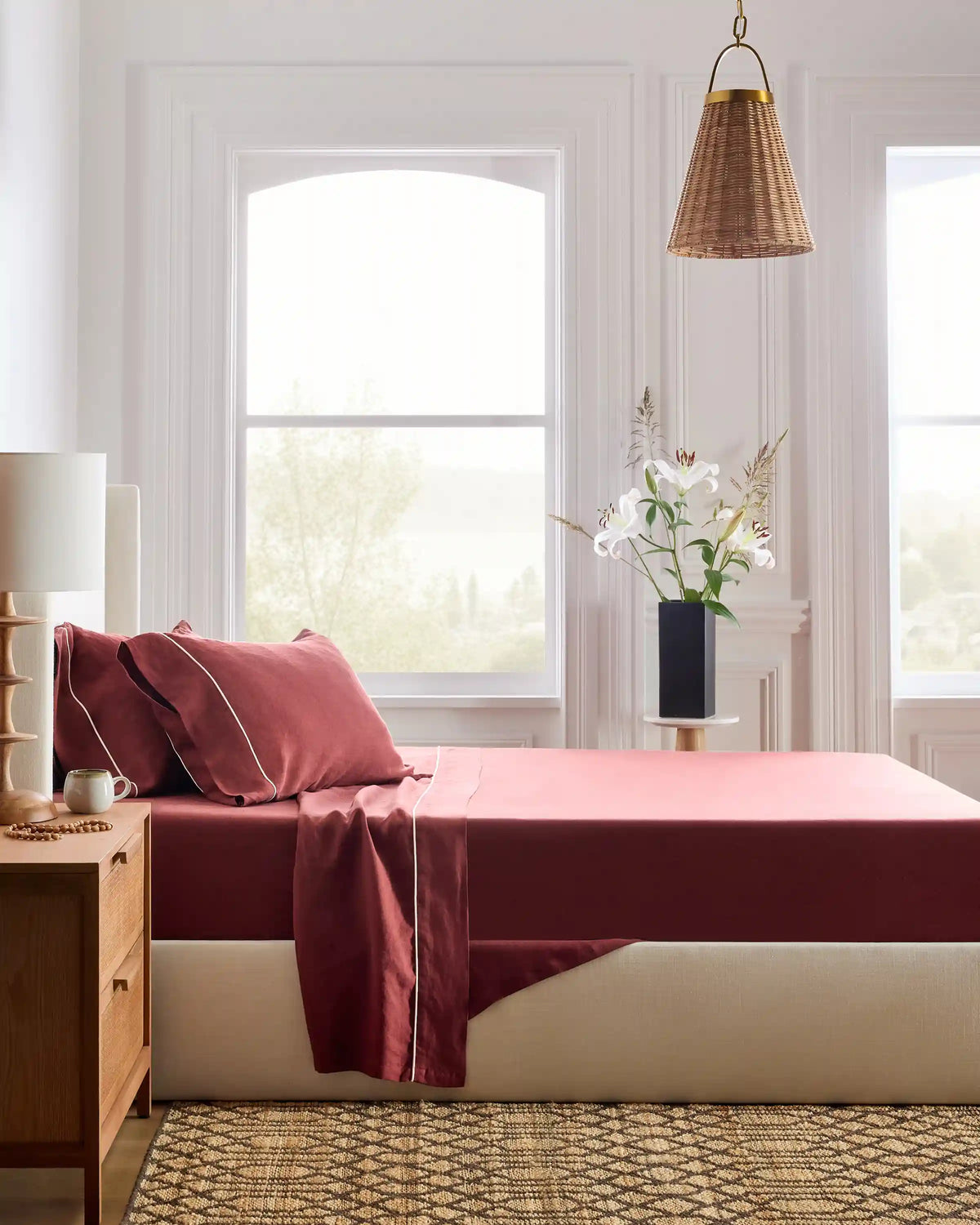 European Linen Piped Deluxe Bedding Bundle