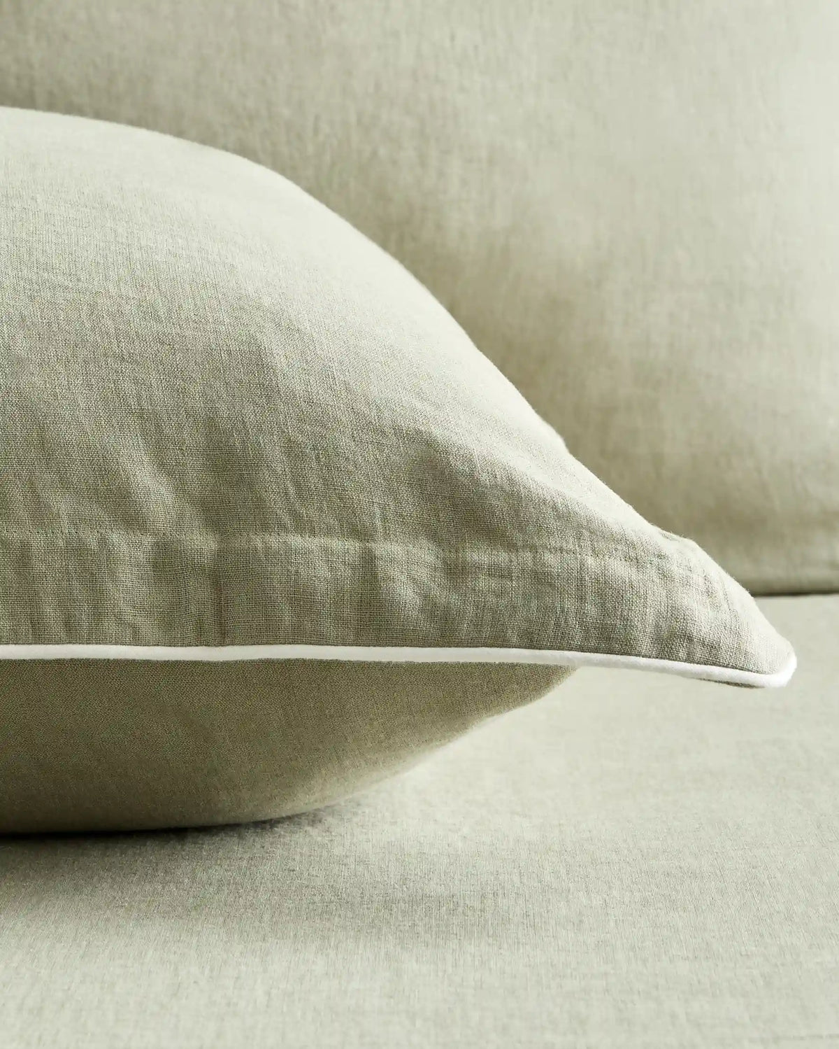 European Linen Piped Euro Sham