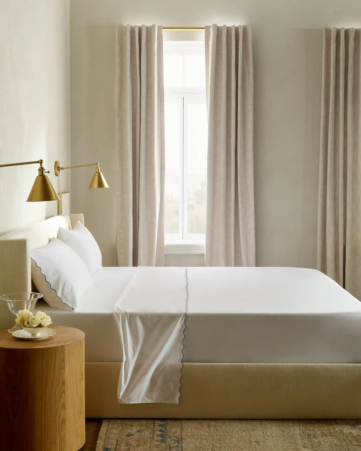 Organic Crisp Percale Scallop Sheet Set