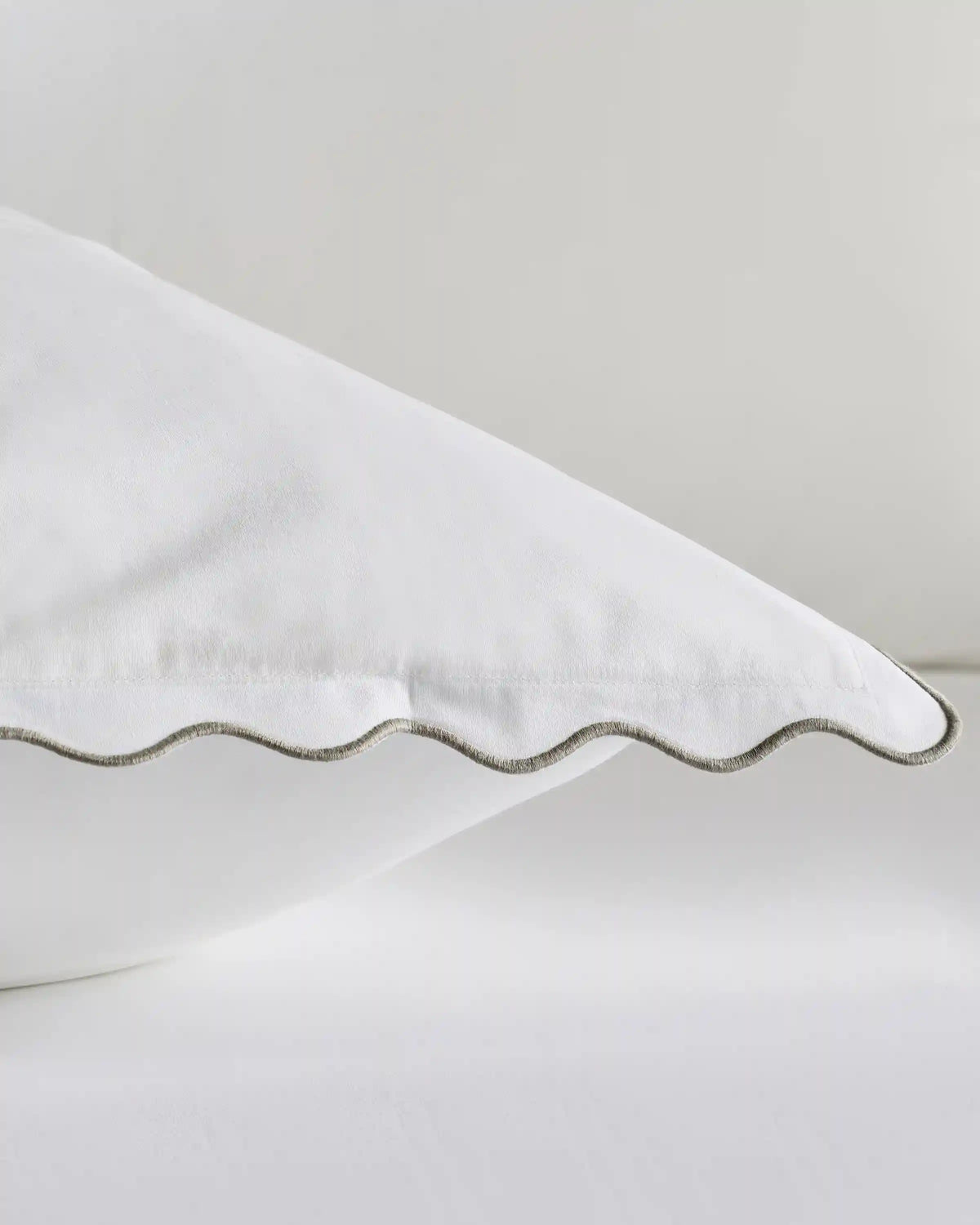 Organic Crisp Percale Scallop Euro Sham