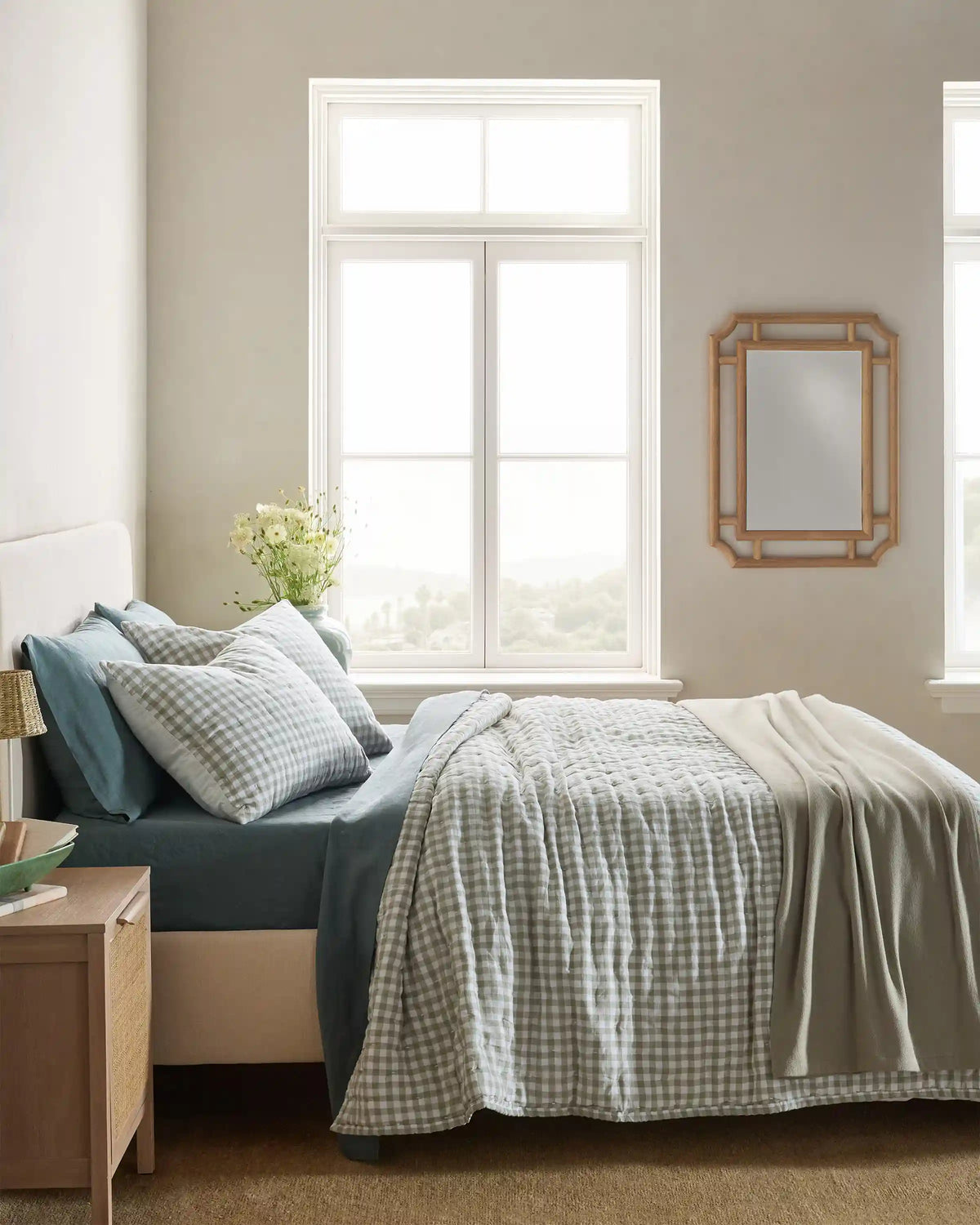 European Linen Patterned Quilt