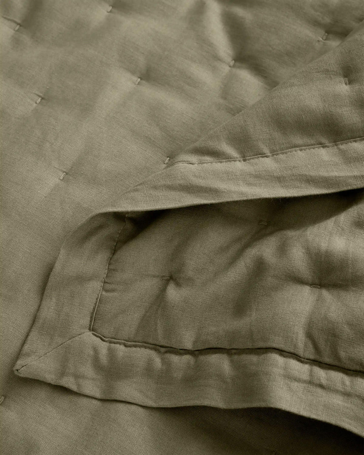 European Linen Dream Quilt Set