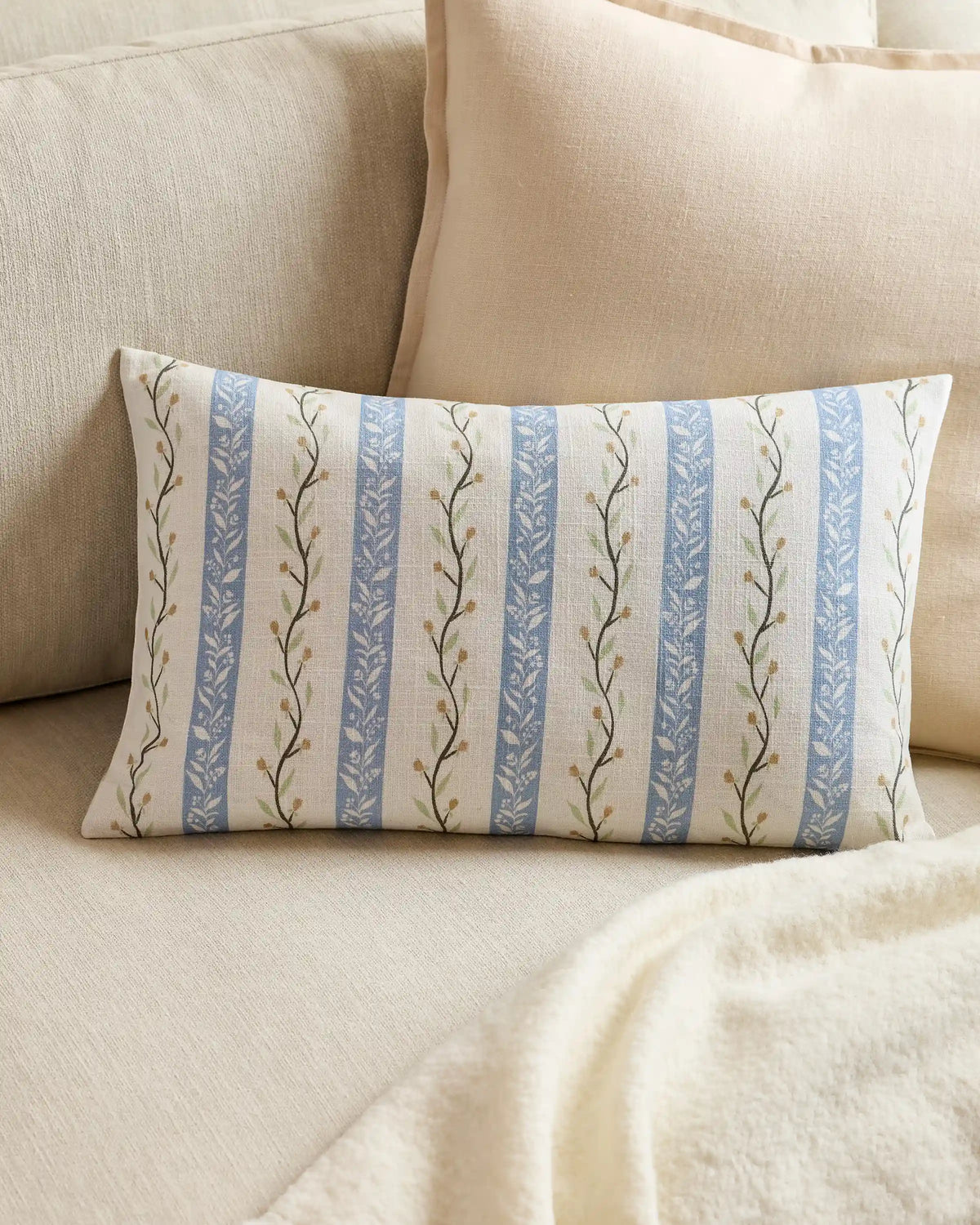 Floral Vine Cotton Pillow Cover