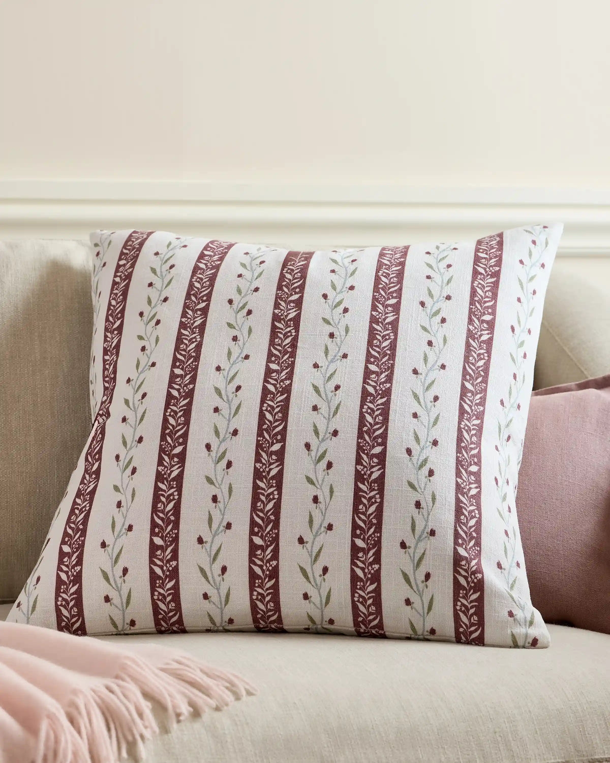 Floral Vine Cotton Pillow Cover