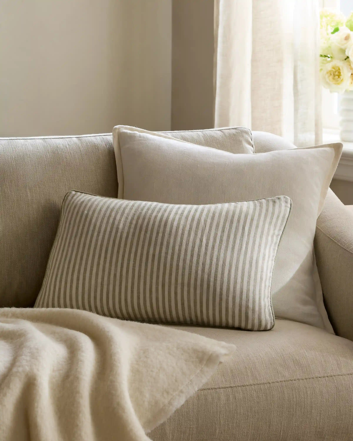 Piped Linen Stripe Pillow Cover (Set of 2)