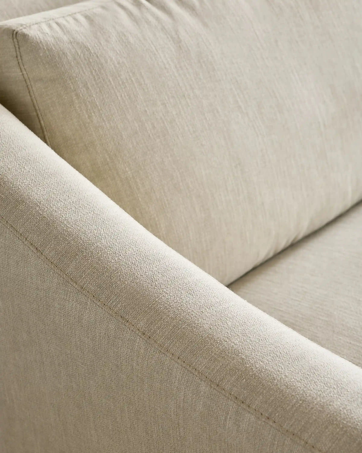 Hollis Slope Arm Chaise Sectional in Performance Basketweave